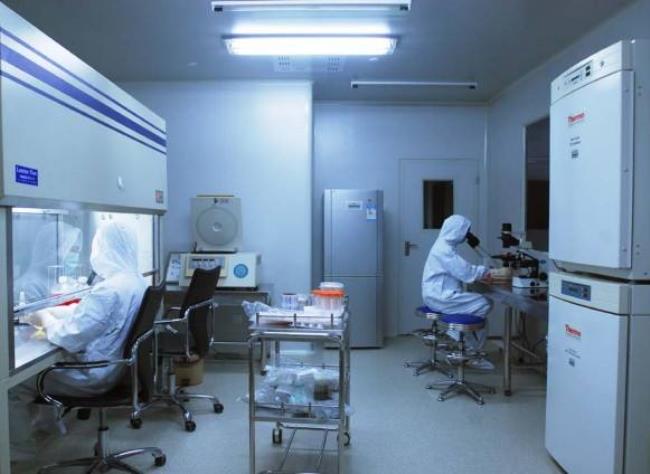 熱烈祝賀我公司的多功能淋雨試驗箱分別在武漢法雷奧和沈陽法雷奧順利通過驗收。 熱烈祝賀我公司的多功能淋雨試驗箱分別在武漢法雷奧和沈陽法雷奧順利通過驗收。